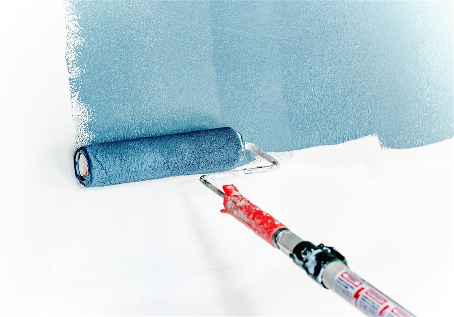 Aplicação de pintura profissional em instalações